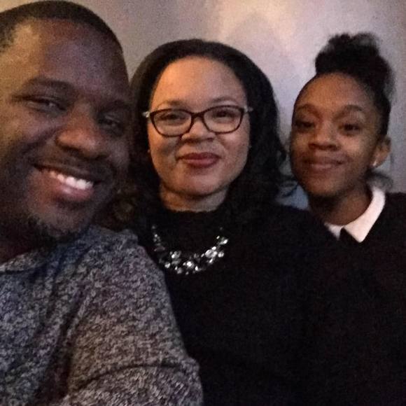 Meet your Posher, Valerie - Picture 1 of 1